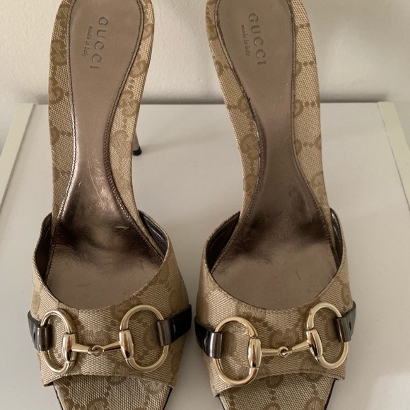 Gucci Heels - Picture 2 of 5